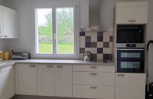 Villejust Apartment | 100 m² Apartment ∙ 1 bedroom ∙ 1 guest