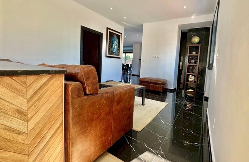 Gammarth Apartment | 100 m² Apartment ∙ 1 bedroom ∙ 4 guests