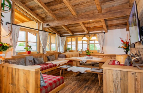 Lofer Apartment | 100 m² Apartment ∙ 2 bedrooms ∙ 8 guests