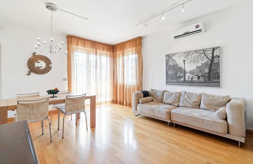 Padova Apartment | 100 m² Apartment ∙ 2 bedrooms ∙ 5 guests
