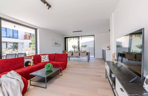 Koksijde Apartment | 100 m² Apartment ∙ 2 bedrooms ∙ 6 guests