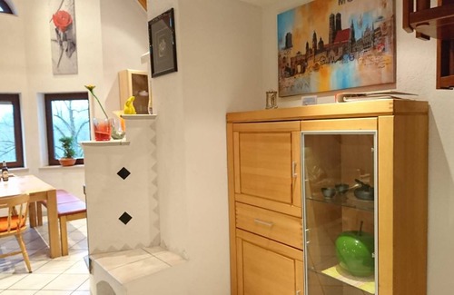 Munchen District Apartment | 100 m² Apartment ∙ 2 bedrooms ∙ 5 guests
