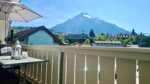 Spiez Apartment | 100 m² Apartment ∙ 3 bedrooms ∙ 6 guests