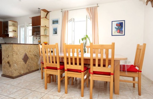 Drace Apartment | 100 m² Apartment ∙ 3 bedrooms ∙ 6 guests