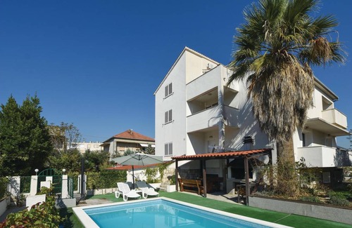 Vranjic Apartment | 100 m² Apartment ∙ 3 bedrooms ∙ 6 guests