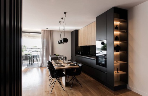 Glyfada Apartment | 100 m² Apartment ∙ 3 bedrooms ∙ 7 guests