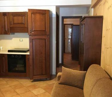 Cotronei Apartment | 100 m² Apartment ∙ 3 bedrooms ∙ 15 guests