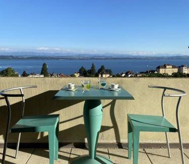 Neuchatel Apartment | 100 m² Apartment ∙ 3 bedrooms ∙ 7 guests