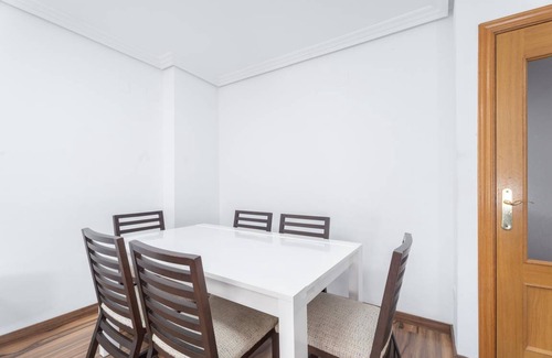 Catarroja Apartment | 100 m² Apartment ∙ 3 bedrooms ∙ 8 guests
