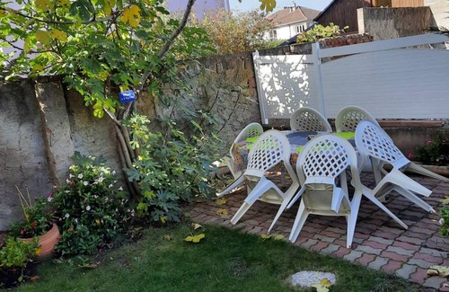 Ingersheim Apartment | 100 m² Apartment ∙ 2 bedrooms ∙ 6 guests