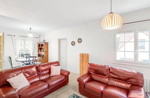 Sud Loire Apartment | 100 m² Apartment ∙ 3 bedrooms ∙ 7 guests