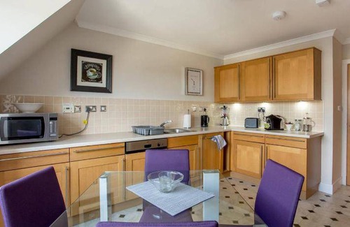 Bonnington Apartment | 100 m² Apartment ∙ 3 bedrooms ∙ 6 guests