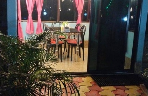 Bolpur Apartment | 100 m² Apartment ∙ 1 bedroom ∙ 4 guests