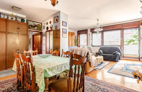 Savski Venac Apartment | 100 m2 Apartment in the Diplomatic Area of Belgrade, Serbia