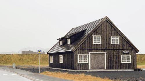 Grindavik Apartment | 100 m² Apartment ∙ 2 bedrooms ∙ 4 guests
