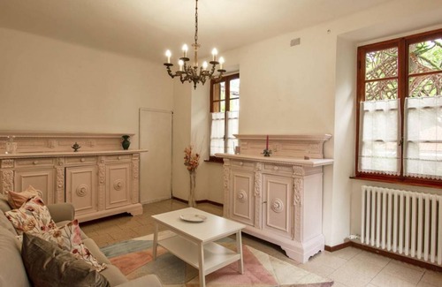 Tavernerio Apartment | 100 m² Apartment ∙ 2 bedrooms ∙ 4 guests