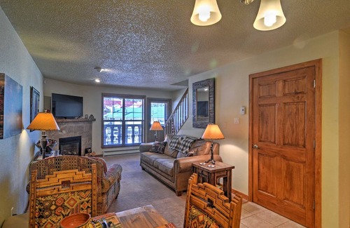 Red River Apartment | 100 m² Apartment ∙ 2 bedrooms ∙ 6 guests