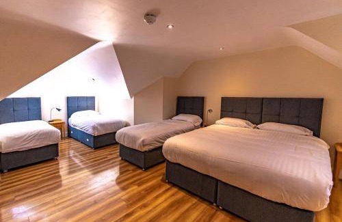 Ashbourne Bed & Breakfast | 100 m² Bed and breakfast ∙ 4 bedrooms ∙ 9 guests
