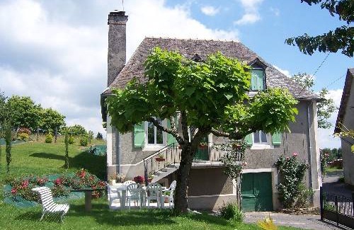 Allassac House | 100 m² Gîte ∙ 2 bedrooms ∙ 4 guests