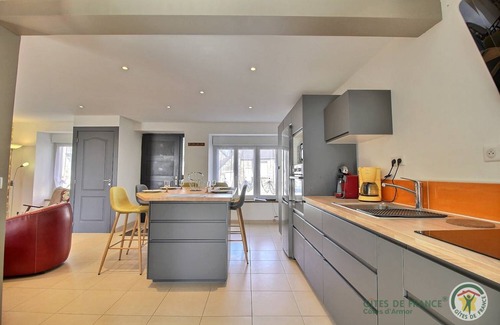 Pleven House | 100 m² Gîte ∙ 3 bedrooms ∙ 6 guests