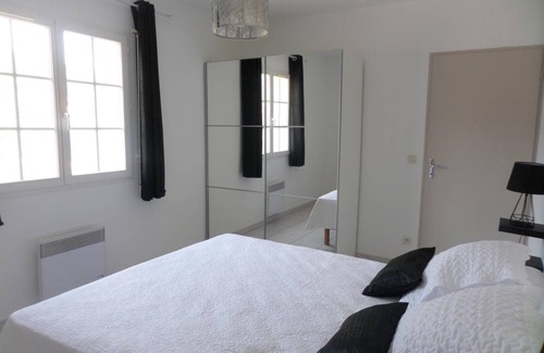Arles-sur-Tech House | 100 m² Gîte ∙ 3 bedrooms ∙ 6 guests