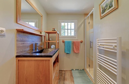 Saint-Mard-de-Reno House | 100 m² House ∙ 2 bedrooms ∙ 4 guests