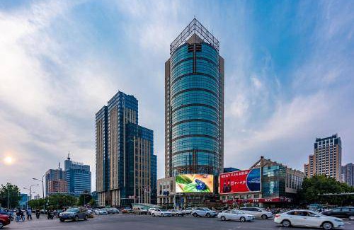 Shijiazhuang City Center Hotel | 100 m² Hotel ∙ 2 bedrooms ∙ 4 guests