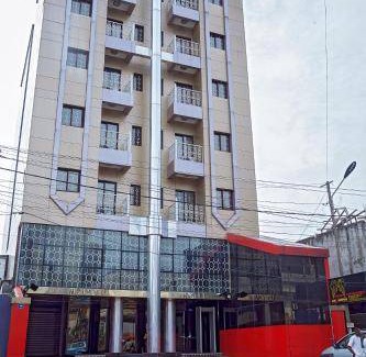 Douala Hotel | 100 m² Hotel ∙ 2 guests