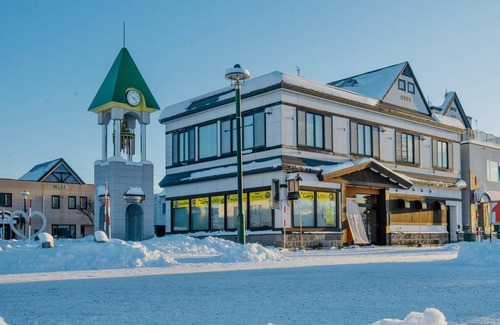 Nakafurano Hotel | 100 m² Hotel ∙ 3 bedrooms ∙ 12 guests