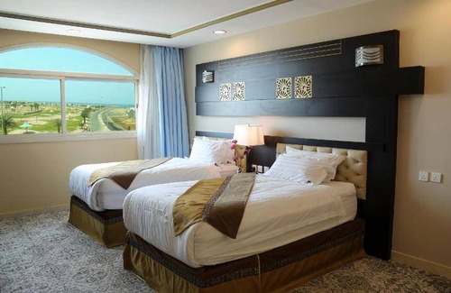 Al Qunfudhah Hotel | 100 m² Hotel ∙ 3 bedrooms ∙ 8 guests