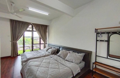 Pasir Penambang House | 100 m² House ∙ 4 bedrooms ∙ 24 guests