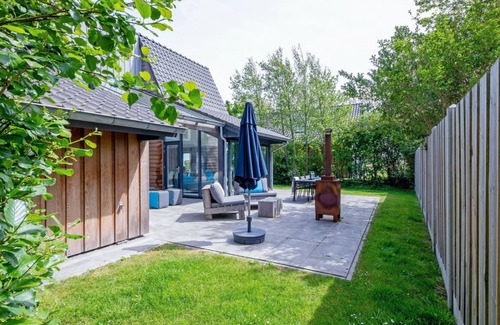 Den Hoorn House | 100 m² House ∙ 3 bedrooms ∙ 5 guests