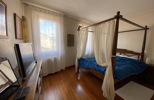 Fabriano House | 100 m² House ∙ 1 bedroom ∙ 3 guests