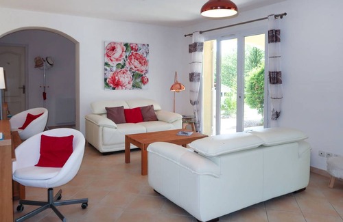 Le Val House | 100 m² House ∙ 1 bedroom ∙ 6 guests