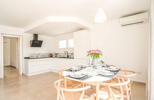 Marbella House | 100 m² House ∙ 2 bedrooms ∙ 4 guests