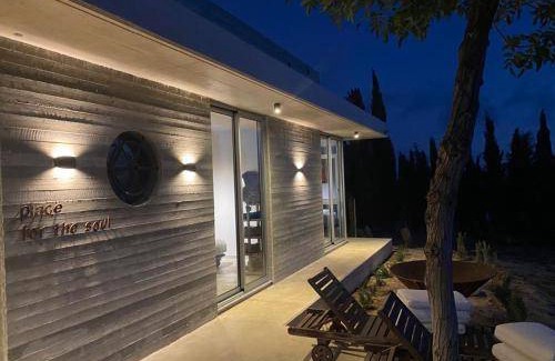 Kathikas House | 100 m² House ∙ 2 bedrooms ∙ 5 guests