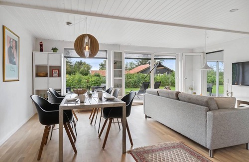 Hojslev House | 100 m² House ∙ 2 bedrooms ∙ 6 guests