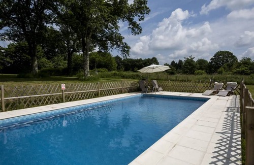 Cromac House | 100 m² House ∙ 2 bedrooms ∙ 4 guests