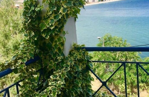 Kavala House | 100 m² House ∙ 2 bedrooms ∙ 8 guests
