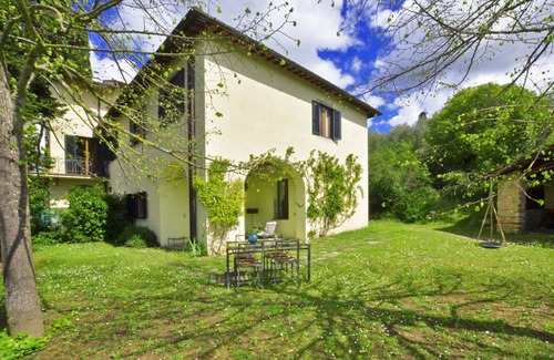 Bottai House | 100 m² House ∙ 2 bedrooms ∙ 4 guests
