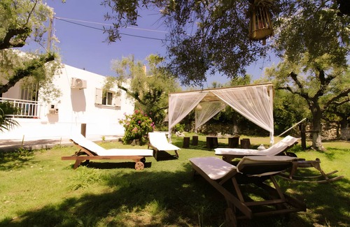 Agios Sostis House | 100 m² House ∙ 2 bedrooms ∙ 7 guests