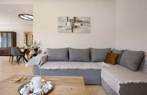 Agios Sostis House | 100 m² House ∙ 2 bedrooms ∙ 7 guests