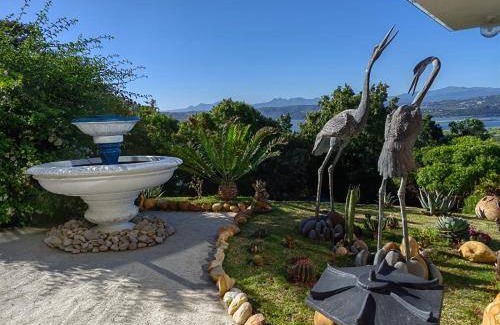 Lake Brenton House | 100 m² House ∙ 2 bedrooms ∙ 4 guests