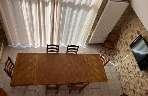 Maleville House | 100 m² House ∙ 3 bedrooms ∙ 9 guests