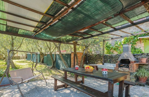 Vorno House | 100 m² House ∙ 3 bedrooms ∙ 6 guests