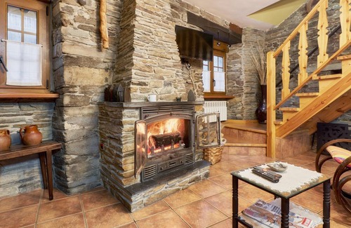 San Pedro de Olleros House | 100 m² House ∙ 3 bedrooms ∙ 8 guests