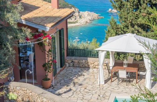 Agios Nikitas House | 100 m² House ∙ 3 bedrooms ∙ 6 guests
