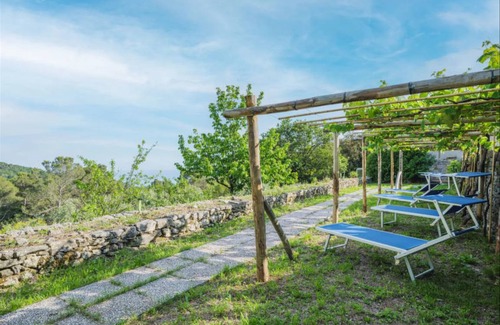 Lerici House | 100 m² House ∙ 3 bedrooms ∙ 6 guests