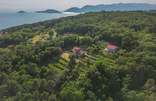Lerici House | 100 m² House ∙ 3 bedrooms ∙ 6 guests