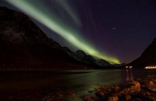 Lyngen House | 100 m² House ∙ 3 bedrooms ∙ 5 guests